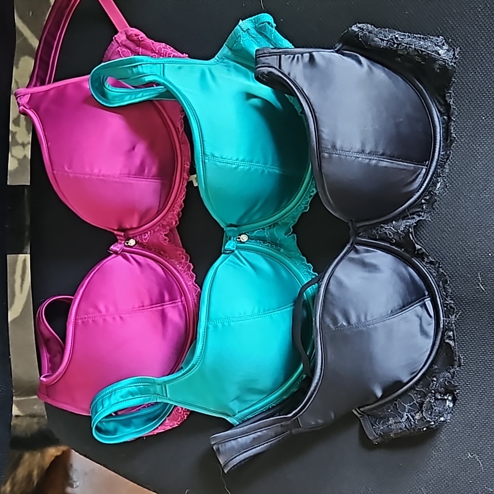Set of 3 Adore Me bras 36B